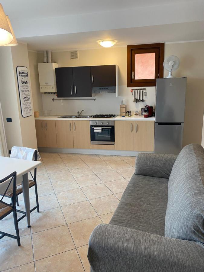 Molino Apartments Desenzano del Garda Bagian luar foto